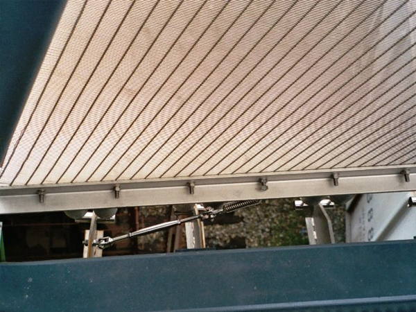 安根螺旋人行桥 - 河北邦特隆丝网制品有限公司图片5